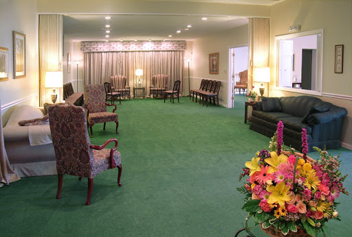 Funeral Home «Schrader Funeral Home - Eureka», reviews and photos, 108 N Central Ave, Eureka, MO 63025, USA