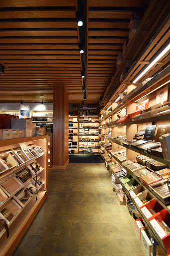 Tobacco Shop «Tobacco Leaf», reviews and photos, 7351 Assateague Dr, Jessup, MD 20794, USA