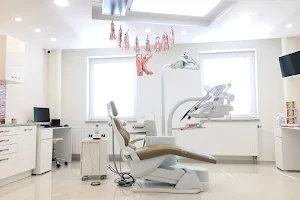 Karol Dental Care image