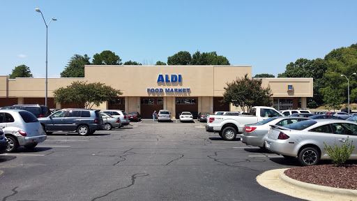 ALDI, 4031 Wake Forest Rd, Raleigh, NC 27609, USA, 