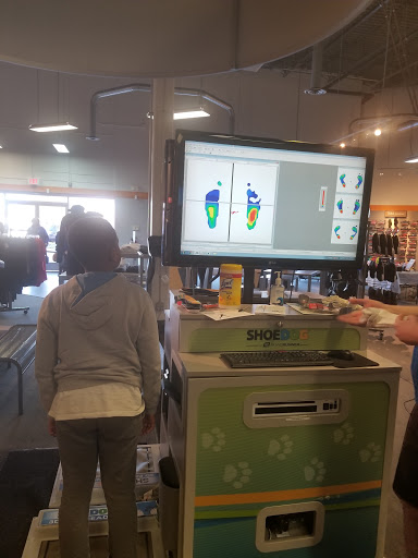 Running Store «Road Runner Sports», reviews and photos, 6630 Marie Curie Dr C, Elkridge, MD 21075, USA