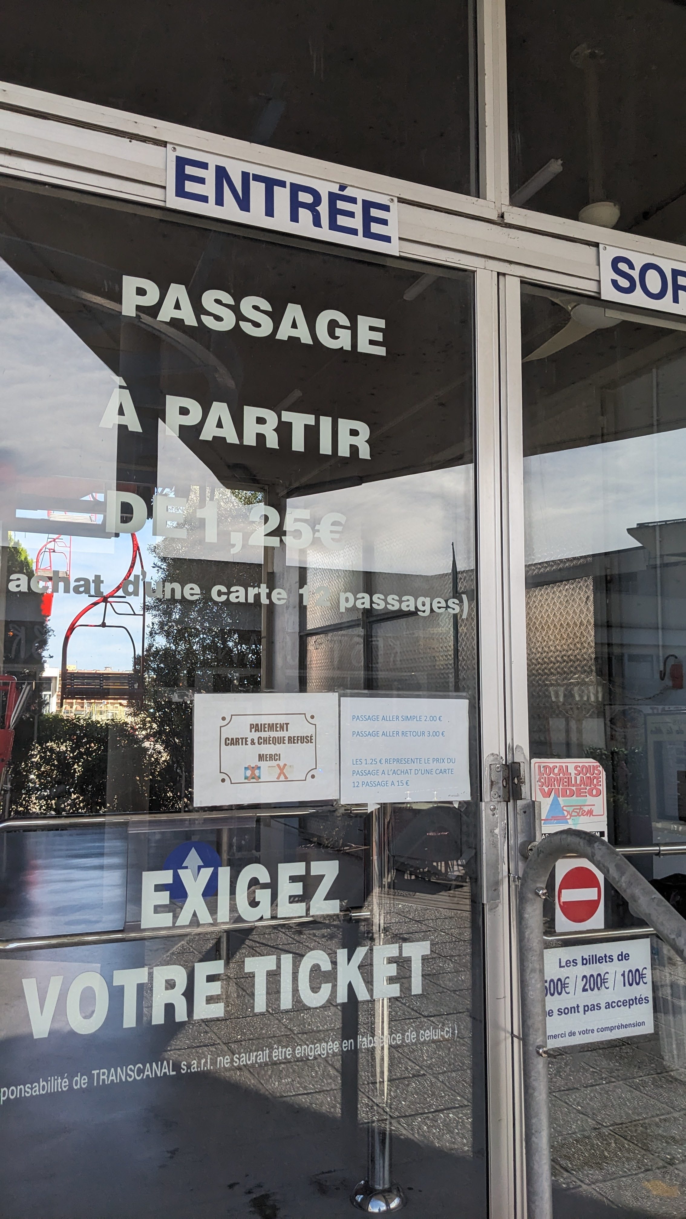 Photo n° 2 de l'avis de Un.a fait le 17/04/2016 à 20:00