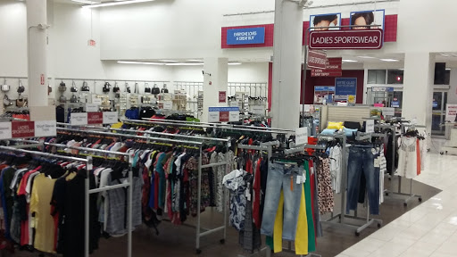 Clothing Store «Burlington Coat Factory», reviews and photos, 100 S 69th St, Upper Darby, PA 19082, USA