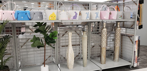 Clothing Store «Burlington Coat Factory», reviews and photos, 1350 Fitzgerald Dr, Pinole, CA 94564, USA