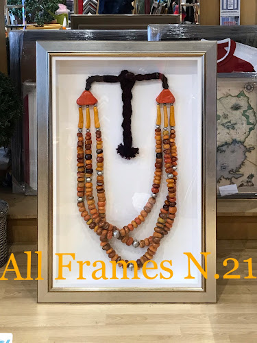 Reviews of All Frames & Mirrors in London - Shop