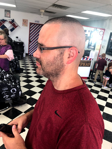 Barber Shop «Silver Spurs Barber Shop», reviews and photos, 282 E Ovilla Rd, Red Oak, TX 75154, USA