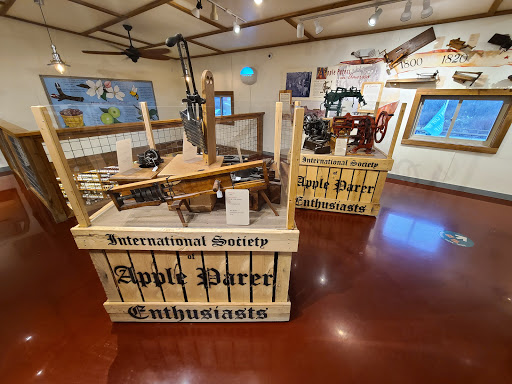 Winery «Fly Creek Cider Mill & Orchard», reviews and photos, 288 Goose St, Fly Creek, NY 13337, USA