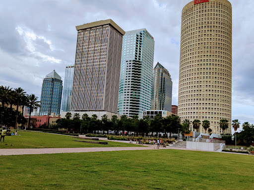 Park «Curtis Hixon Waterfront Park», reviews and photos, 600 N Ashley Dr, Tampa, FL 33602, USA