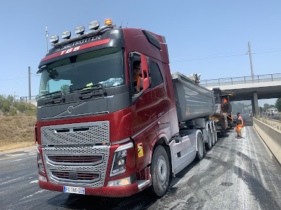 Volvo Trucks CTS 24 à Sanilhac