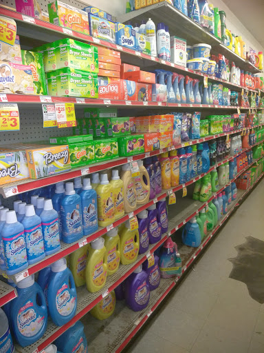 Discount Store «FAMILY DOLLAR», reviews and photos, 733 New Britain Ave, Newington, CT 06111, USA