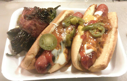 Doggo's Hot Dogs