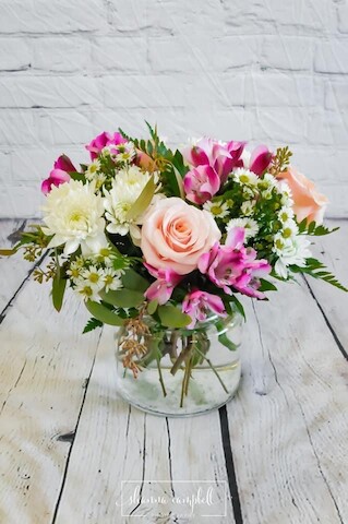 Florist «Hilldale Florist», reviews and photos, 1946 Madison St, Clarksville, TN 37043, USA