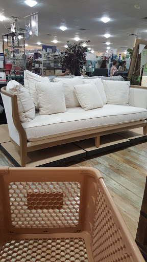 Furniture Store «HomeGoods», reviews and photos, 13580 SW 120th St, Miami, FL 33186, USA