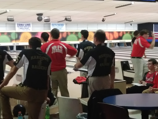 Bowling Alley «Freeway Lanes of Warren», reviews and photos, 2700 Parkman Rd NW, Warren, OH 44485, USA