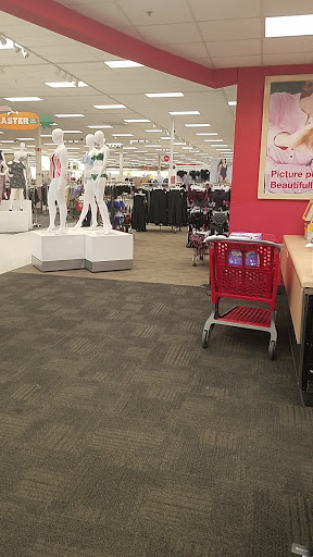 Department Store «Target», reviews and photos, 181 Plain St, Lowell, MA 01852, USA