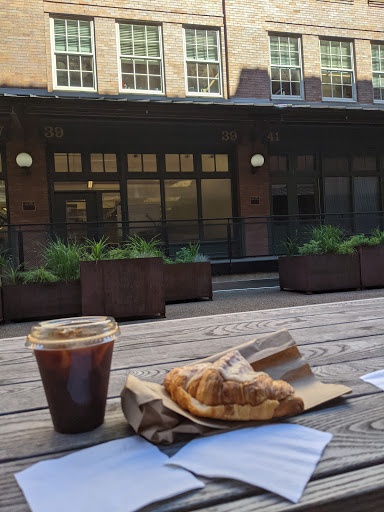 De Fer Coffee & Tea @ The Highline