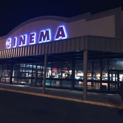 Movie Theater «Yakima Cinema», reviews and photos, 1305 N 16th Ave, Yakima, WA 98902, USA