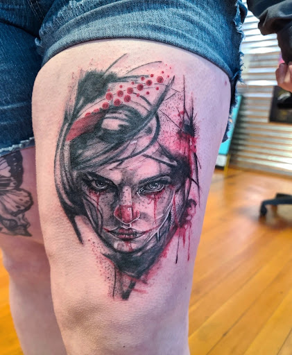 Tattoo Shop «Illuminati Tattoo Parlor», reviews and photos, 10214 SE Mill Plain Blvd Suite B, Vancouver, WA 98664, USA