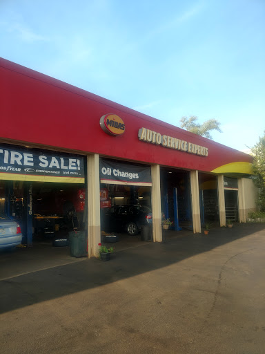 Car Repair and Maintenance «Midas», reviews and photos, 401 Ogden Ave, Westmont, IL 60559, USA