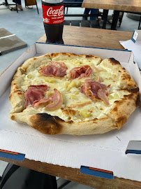 Plats et boissons du Pizzeria Buon Cibo Pizza (foodtruck) à Beauvoir - n°9