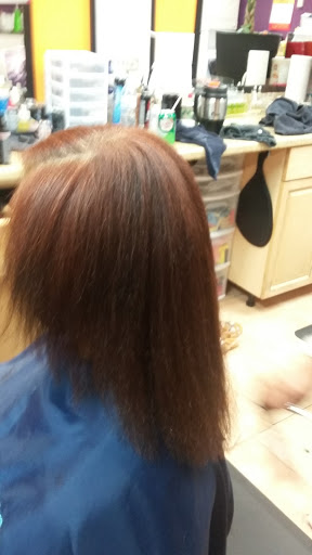 Beauty Salon «J J Hair & Nail Salon Inc», reviews and photos, 4071 NW 34th St, Lauderdale Lakes, FL 33319, USA