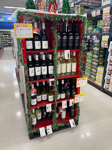 Liquor Store «Connecticut Beverage Mart», reviews and photos, 955 Washington St, Middletown, CT 06457, USA