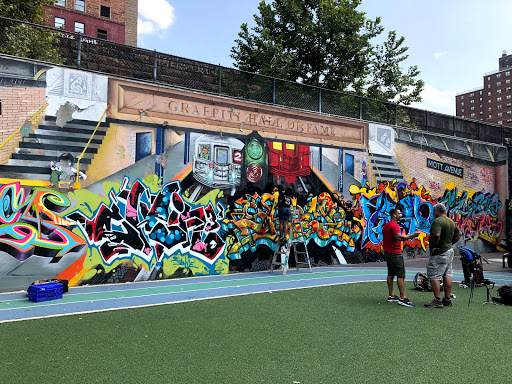 Graffiti Hall of Fame, Park Ave, New York, NY 10029