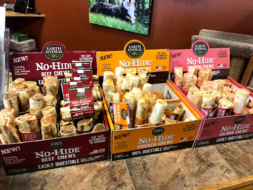Pet Supply Store «EarthWise Pet Supply», reviews and photos, 11328 Montgomery Rd, Cincinnati, OH 45249, USA