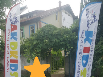 Amerikan Kültür Derneği Kids