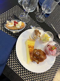 Plats et boissons du Restaurant de type buffet Au Bout Du Monde à Mareuil-lès-Meaux - n°9