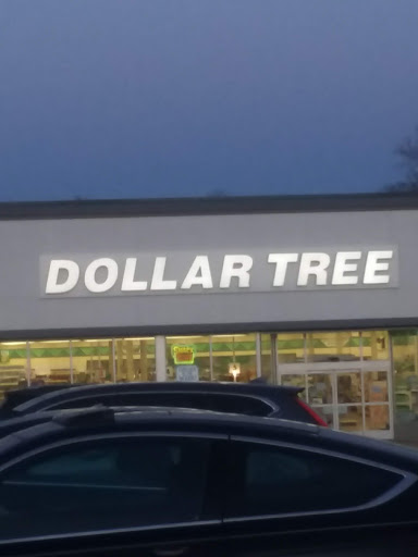 Shopping Mall «Reisterstown Shopping Center», reviews and photos, 11961 Reisterstown Rd, Reisterstown, MD 21136, USA