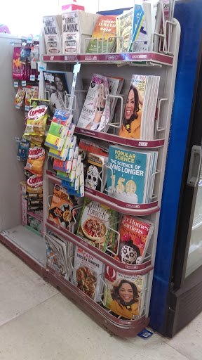 Office Supply Store «Staples», reviews and photos, 176 S Broadway, Salem, NH 03079, USA