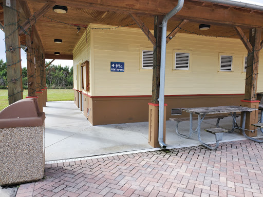 Recreation Center «Wa-Ke Hatchee Park Recreation Center», reviews and photos, 16760 Bass Rd, Fort Myers, FL 33908, USA