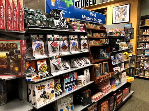 Book Store «Barnes & Noble», reviews and photos, 58 S 32nd St, Camp Hill, PA 17011, USA