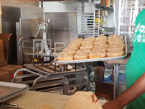 Donut Shop «Wake N Bake Donuts - Carolina Beach», reviews and photos, 1401 N Lake Park Blvd Suite 46, Carolina Beach, NC 28428, USA