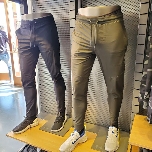 Clothing Store «Under Armour Factory House», reviews and photos, 100 Citadel Drive, Commerce, CA 90040, USA