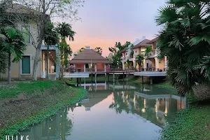 Suan Mak Resort - สวนหมากรีสอร์ท image