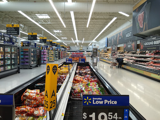 Department Store «Walmart Supercenter», reviews and photos, 310 31st Ave SE, Puyallup, WA 98374, USA