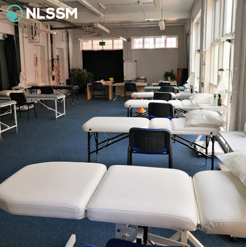 Reviews of NLSSM The School of Sports Massage in London - Massage therapist