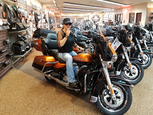 Motorcycle Repair Shop «Wabash Valley Harley-Davidson, Inc.», reviews and photos, 3912 US-41, Terre Haute, IN 47802, USA