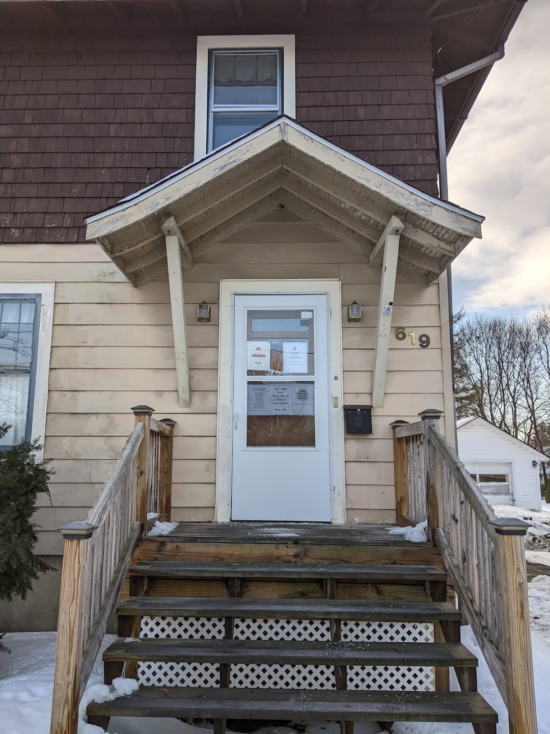 Arnot Ogden Medical Center Thrift