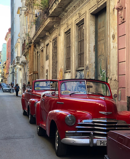 Hip hop clubs in Havana