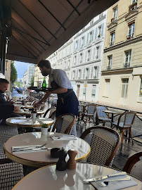Atmosphère du Restaurant français La Gazette Batignolles à Paris - n°6
