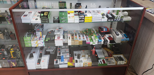 Tobacco Shop «Tobacco Plus One», reviews and photos, 7640 Lee Hwy, Falls Church, VA 22042, USA