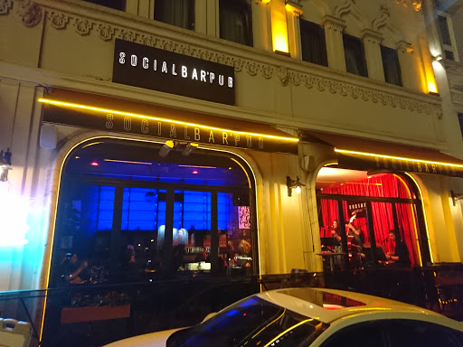 Social Jazz Bar' Pub