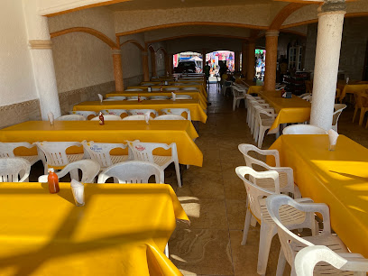 Restaurante La casa del mar - Miguel Alemán, Puerto Marqués, 39890 Acapulco de Juárez, Gro., Mexico