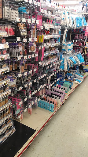 Dollar Store «FAMILY DOLLAR», reviews and photos, 2300 Iverson St, Hillcrest Heights, MD 20748, USA