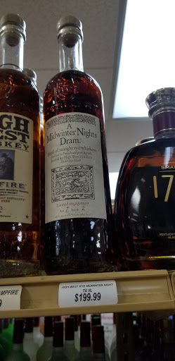 Liquor Store «688 Fine Wine & Spirits», reviews and photos, 14590 Walsingham Rd, Largo, FL 33774, USA