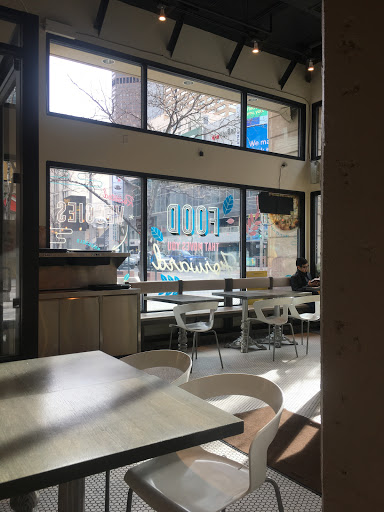 Health Food Restaurant «Modern Market», reviews and photos, 900 16th St, Denver, CO 80202, USA