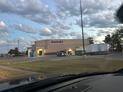 Non-Profit Organization «Goodwill Store and Donation Center», reviews and photos